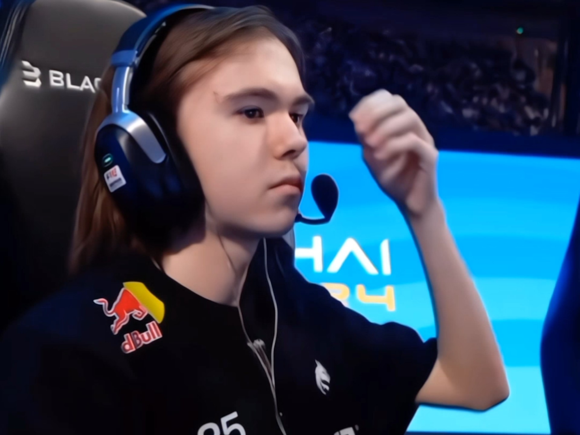 后面接着写 后面接着写