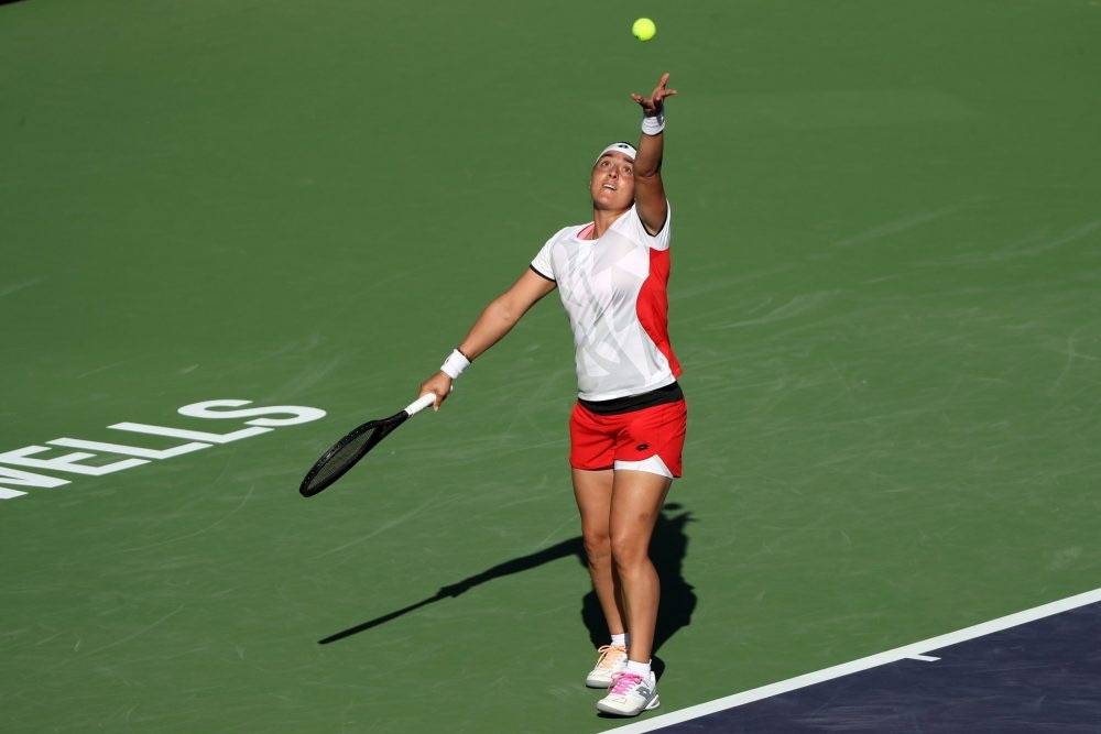 从而飞出了 从而飞出了